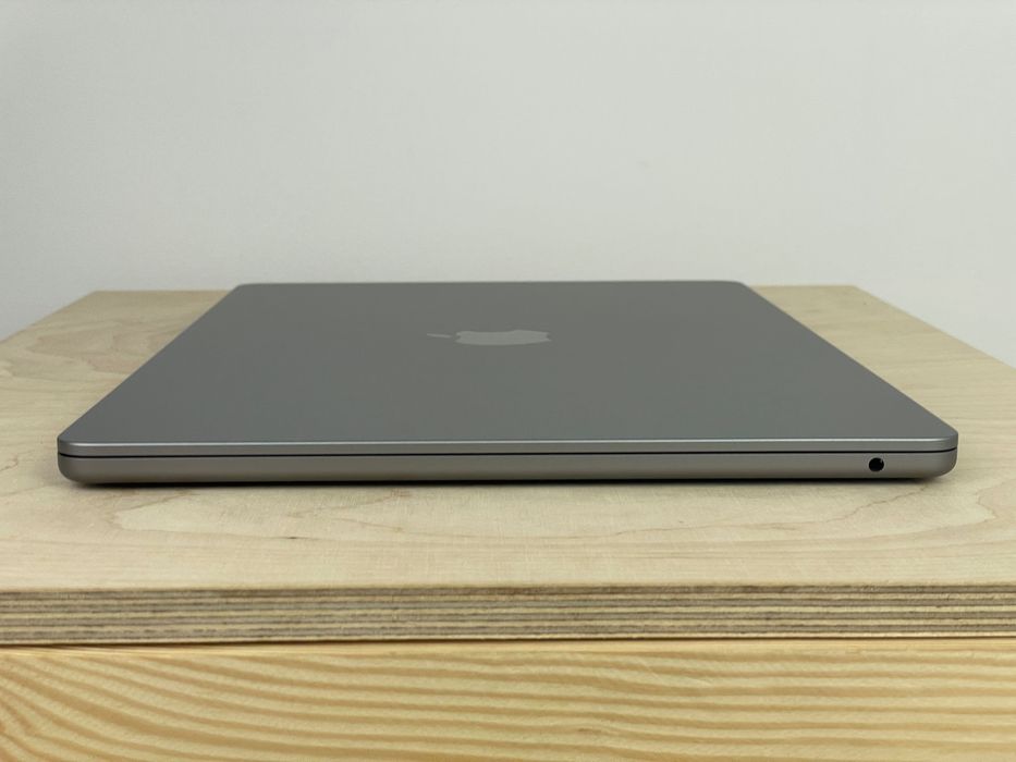 2023 MacBook Air A2941 15" M2 16GB 1000GB