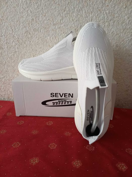 Кросівки чоловічі літні текстильні білі легенькі seven