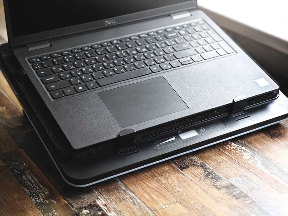 IETS GT600 Gen IV Вакуумная Охлаждающая Подставка для ноутбука