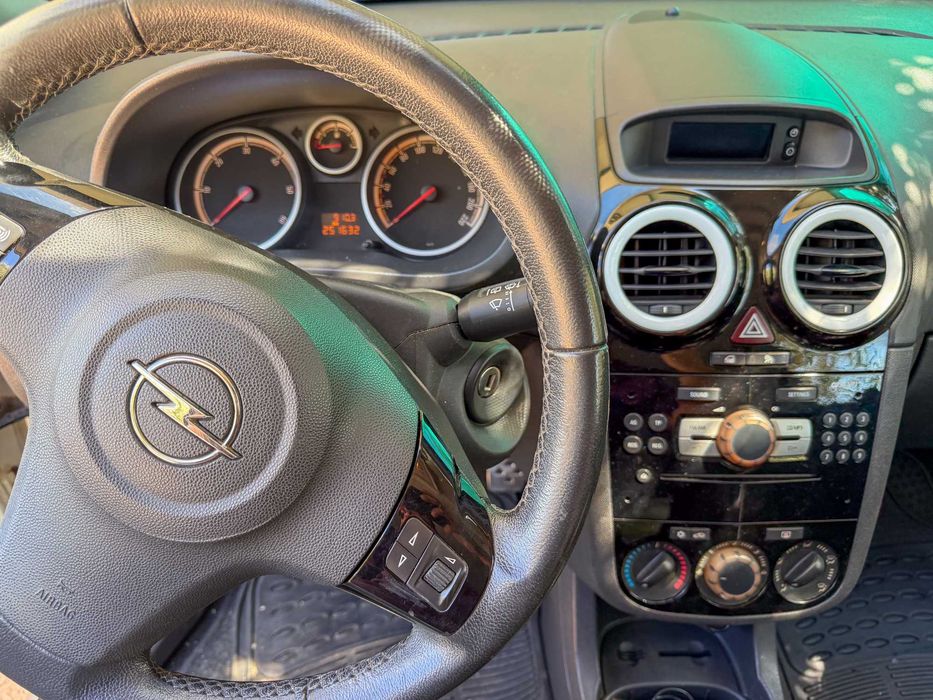 Vendo Opel Corsa 2010