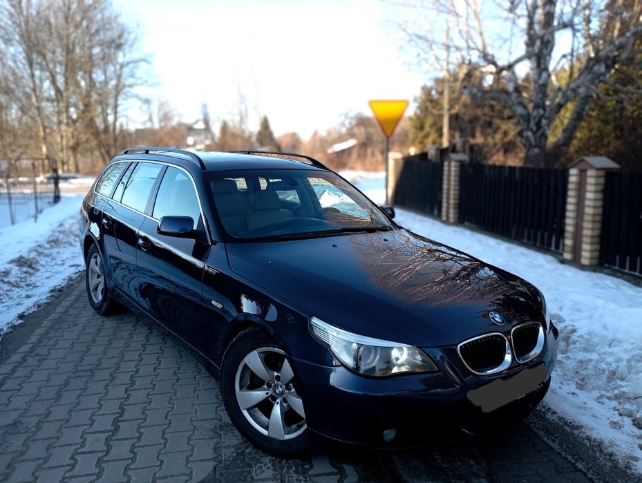 Bmw E61 525d_manual_xenon_panorama_mapa na 220 km