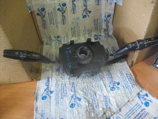Conjunto / manetes de luzes e limpa vidros HYUNDAI H100 Combi (P)