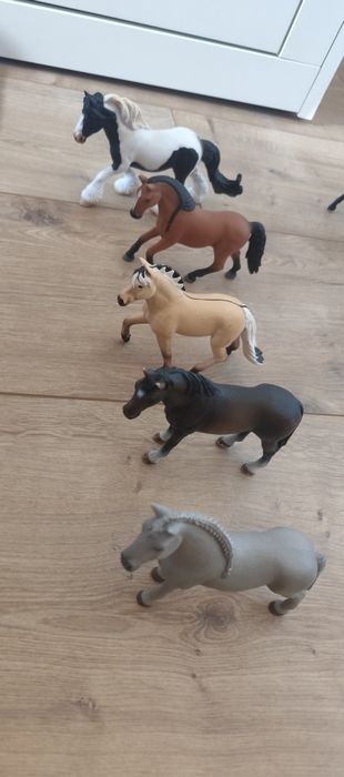 Zestaw koników Schleich