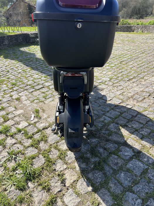 Vendo ou troco mota eletrica