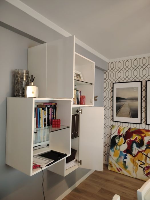 Móvel Suspenso Modular para Sala – Branco Lacado – Excelente Estado