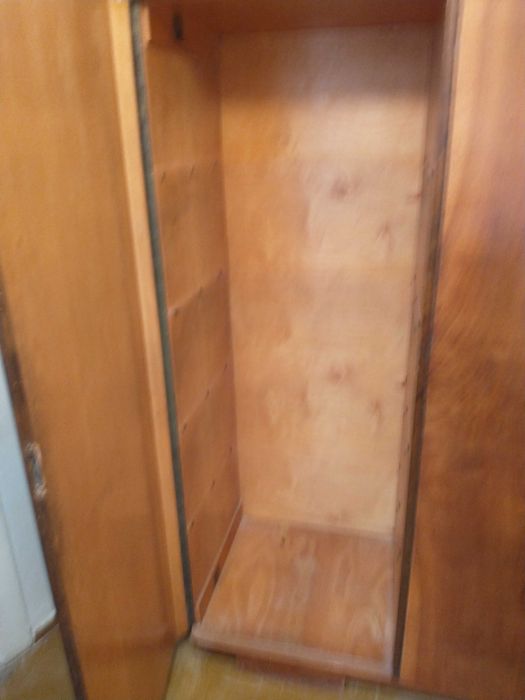 Zabytkowa szafa 1959r