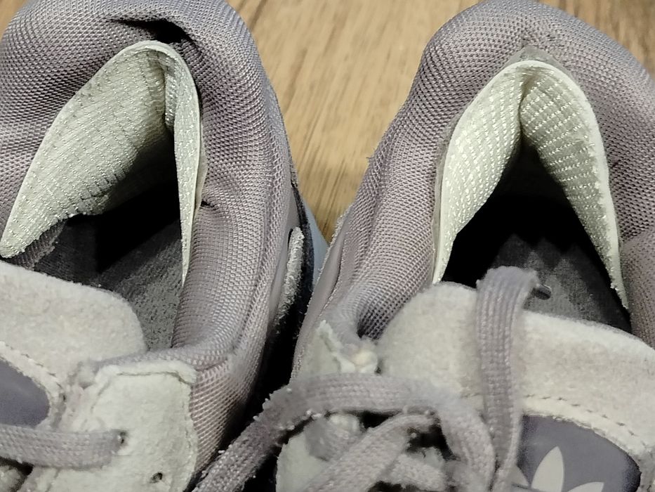 Buty Adidas Falcon W 44 2/3