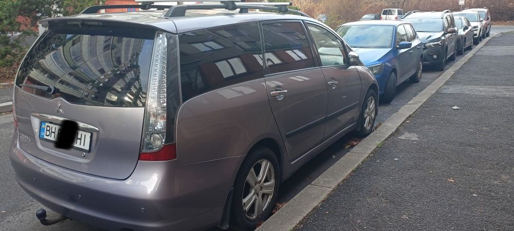 Mitsubishi grandis 2006