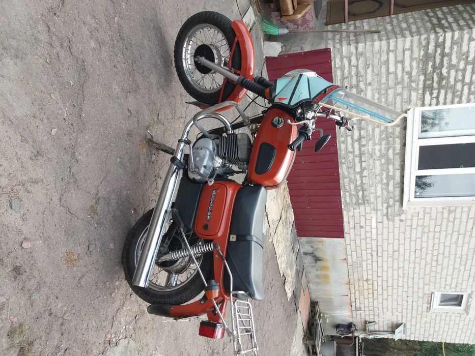 Щиток ветровой на мотоцикл