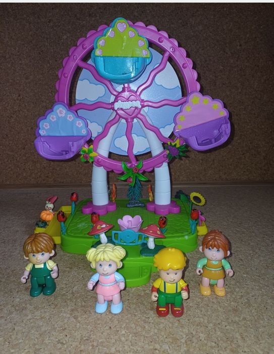 Pinypon vintage.
Roda gigante