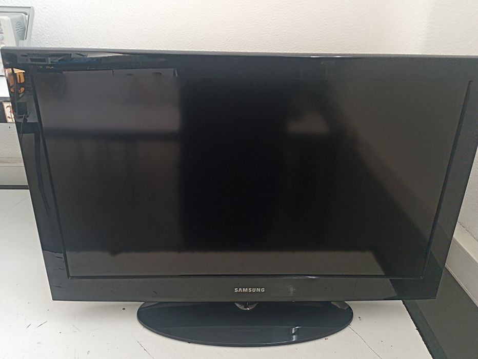 Televisão SAMSUNG p/ peças