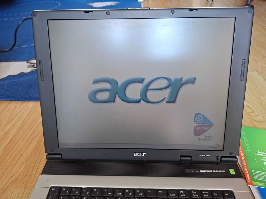 Acer Aspire 1642 LMi Computador Portátil