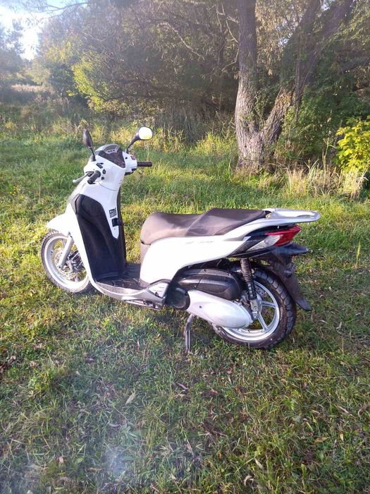 Продам Хонду 300ка