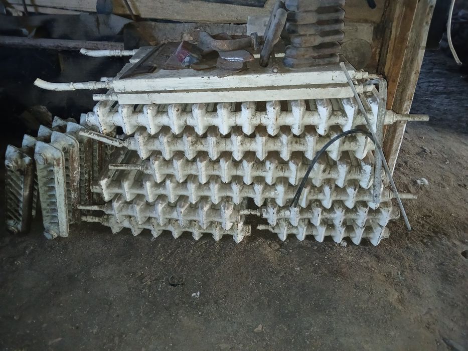 Батареї чугуни...