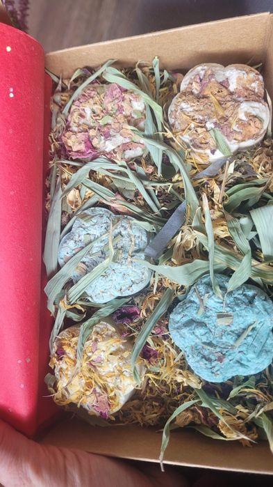 Pierścienie pod prysznic z aromaterapią, angielska marka