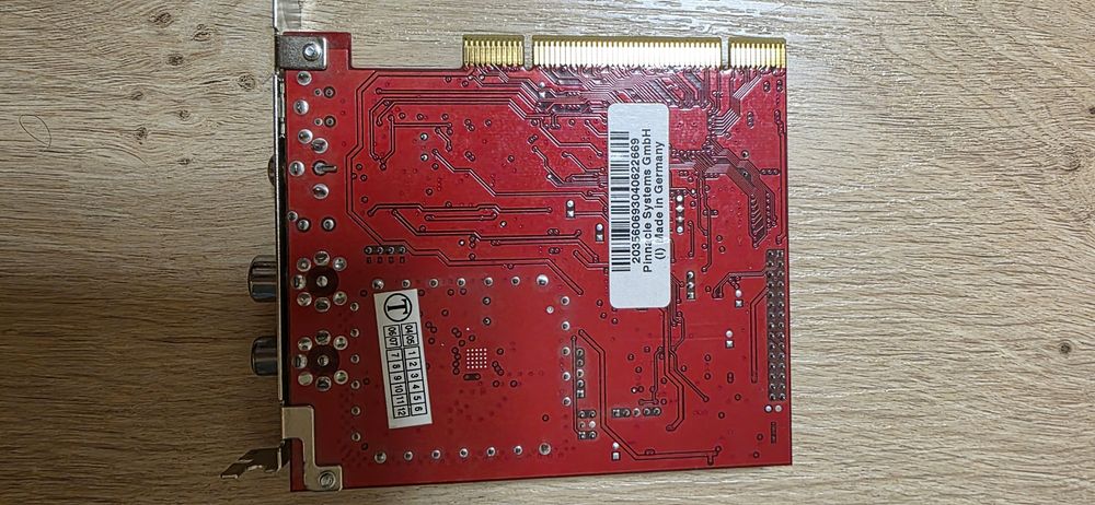 ТВ-тюнер PCI Pinnacle Systems PCTV Pro (EMPTYV-51015403-2.4)