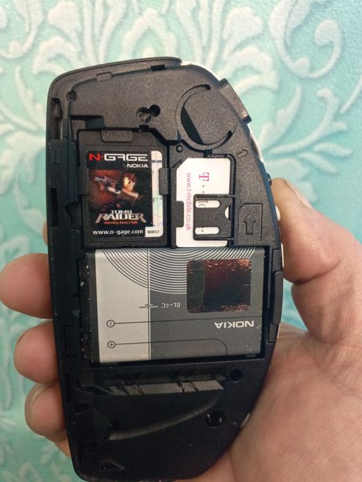 мобільний телефон Nokia N-Gage QD.