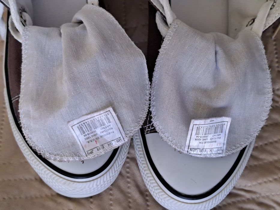 ButTrampki CONVERSE nr 41 , prawie jak nowe .