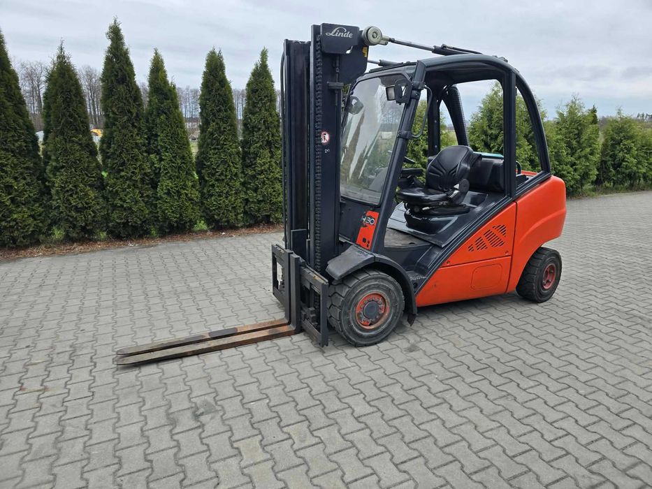 LINDE H30T-01 ROK 2010 Półkabina