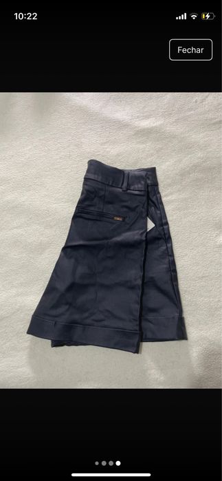 Calções cintura subida