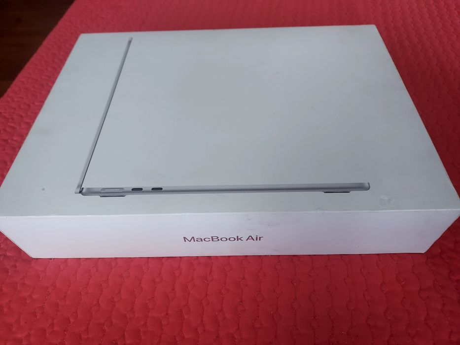 Apple MacBook Air 13" (2025) M4