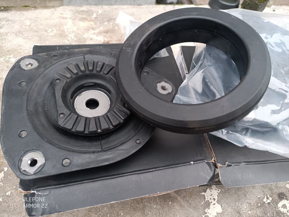 Опорні підшипники Renault Laguna