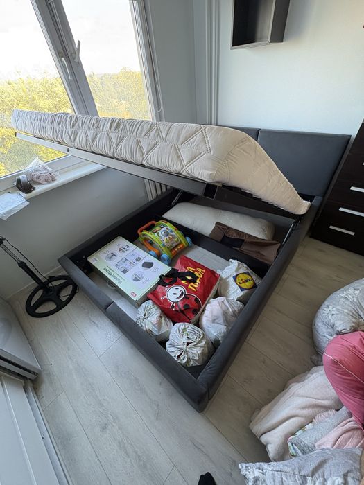 Rezerwacja Lóżko 140x200 bardzo dobry stan