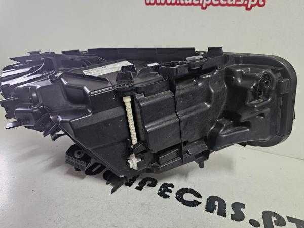 Otica Esq
BMW 3 (G20) | 18 - l 126000