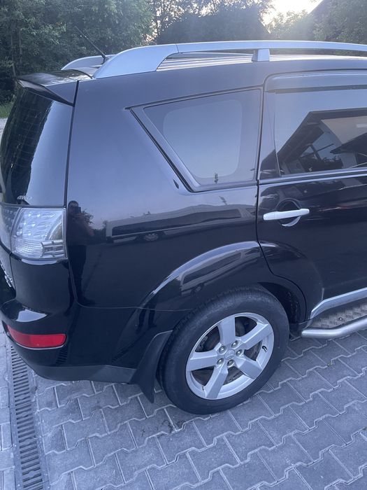 Продам Mitsubishi Otlander XL