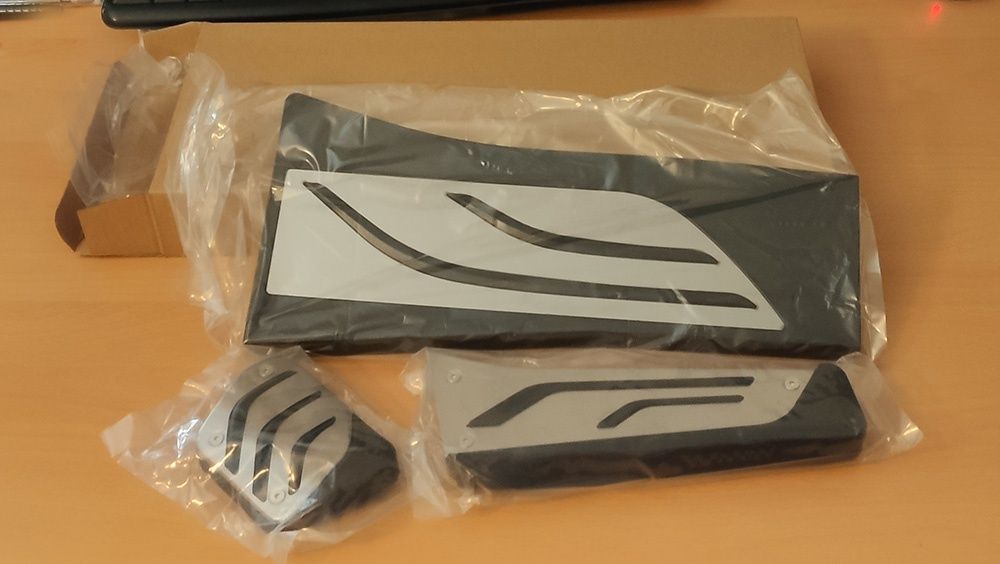 Capas Pedais + Apoio BMW X5 X6 F15 F16 F85 F86 E70 E71 E72 (NOVO)