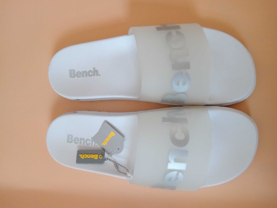 Klapki Bench – białe | rozmiar 46 | NOWE