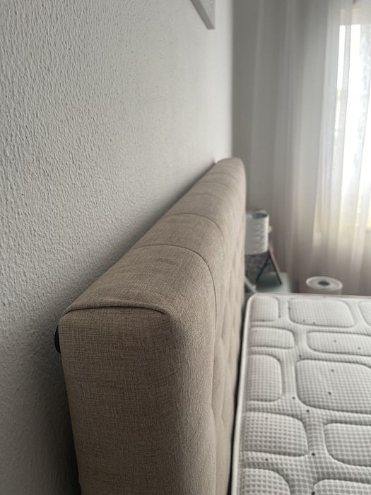 Cama alta qualidade 1,40x1,90 Mega Maison (sem colchao)