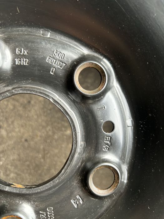 FS235 Komplet felg stalowych 16” 5x112  ET 48