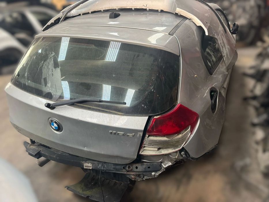 BMW 118D E81 2009 Para Peças Ref Motor- N47D20A; C /Ref CV- GS617BG/DG