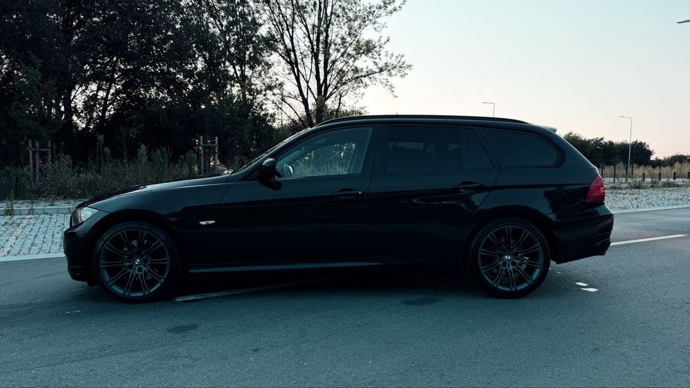 BMW 320D Auto Sport Line 2011
