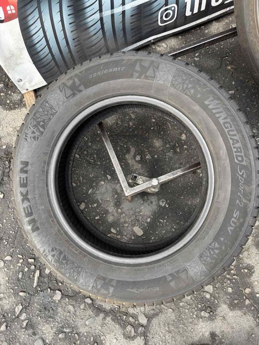 Шини   225/65 R17  Nexen 6,8-7,5 зима