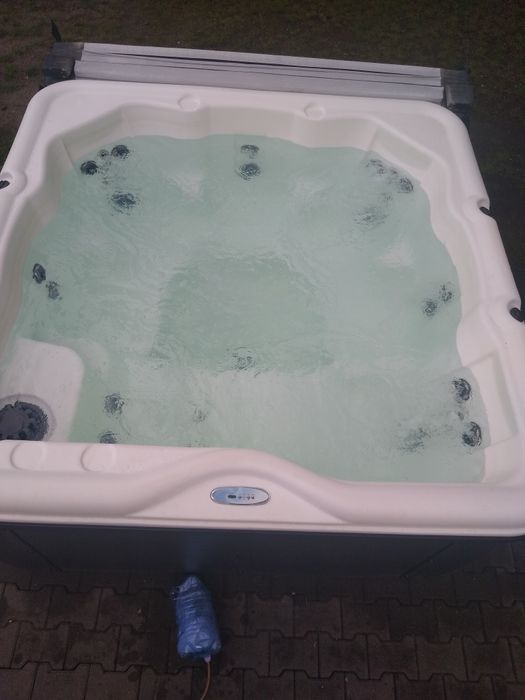 Spa jacuzzi hydromasaz
