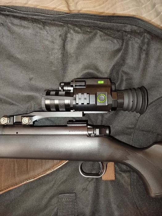 Приціл нічного бачення