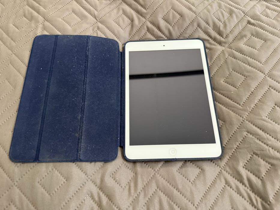 iPad 2 mini, super stan, etui, pudelko