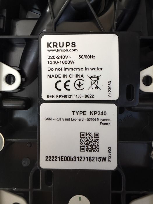 Капсульна кавова машина Krups NESCAFÉ Dolce Gusto Genio S (модель KP240131)