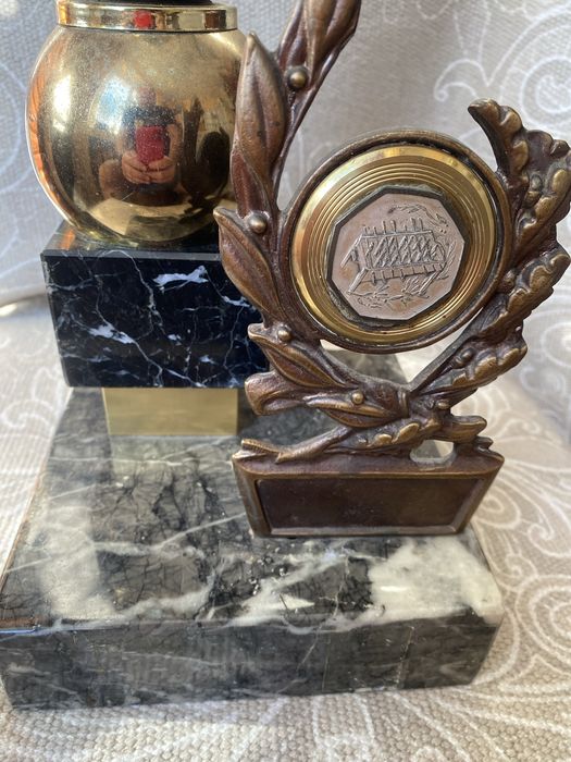 Кубок жінка з перемогою