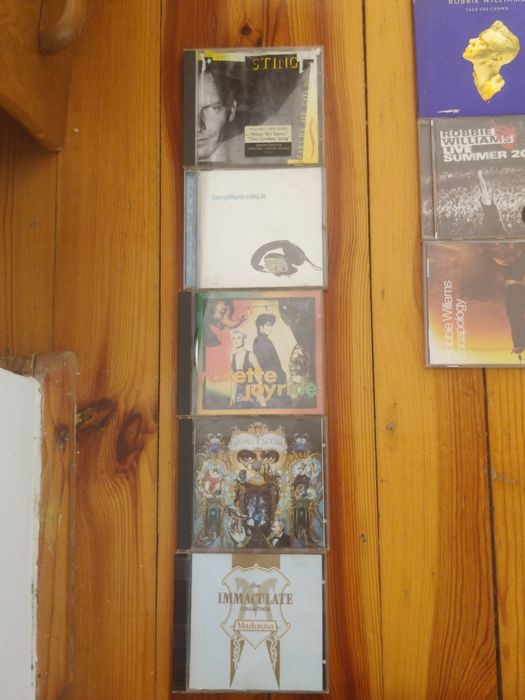 Sprzedam płyty w bardzo dobrym stanie the beatles, robbie williams i i