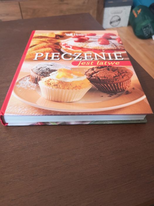 Książka kucharska pieczenie jest łatwe