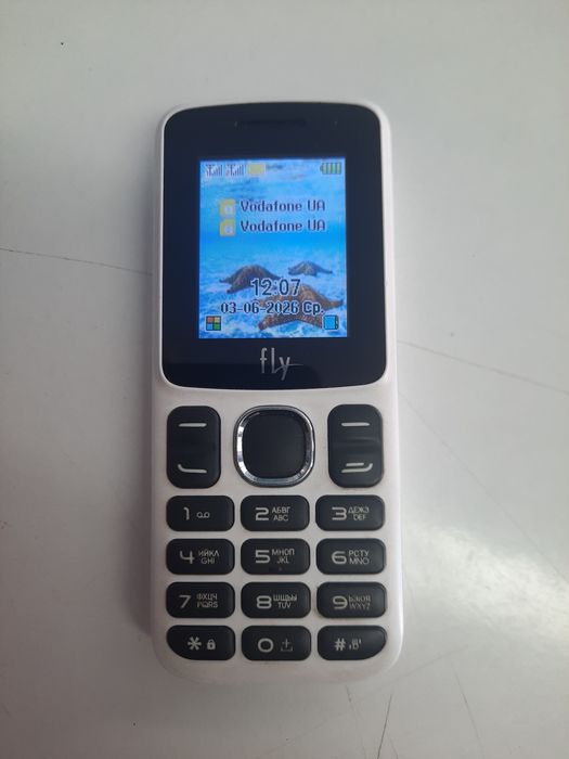 Мобільний телефон Fly FF179