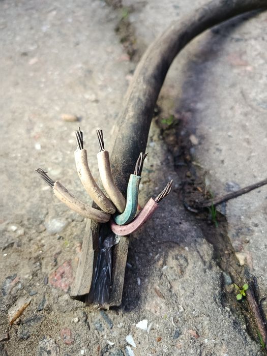 5 жил провод 19метров.