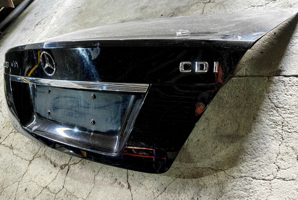 Tampa da mala mercedes Classe C W204