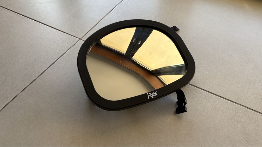 Espelho retrovisor para ver bebé / criança
