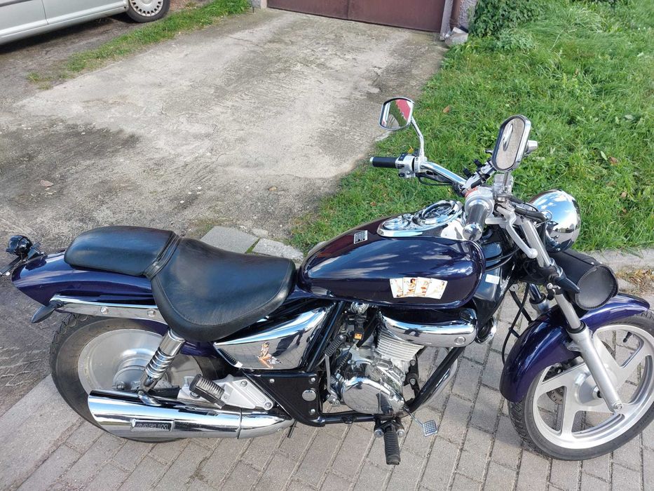Daelim VS125F Wyjątkowy Choper.