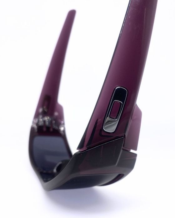 Oakley Gascan — Grape / Grey