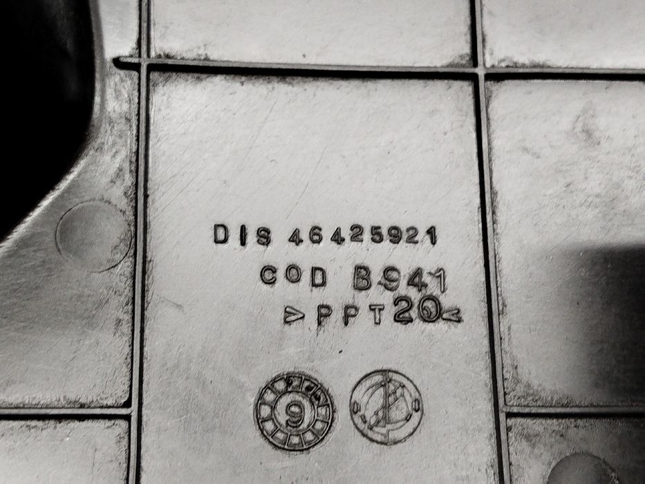Tampa de distribuição - FIAT BRAVA (182_) | 95 - 03